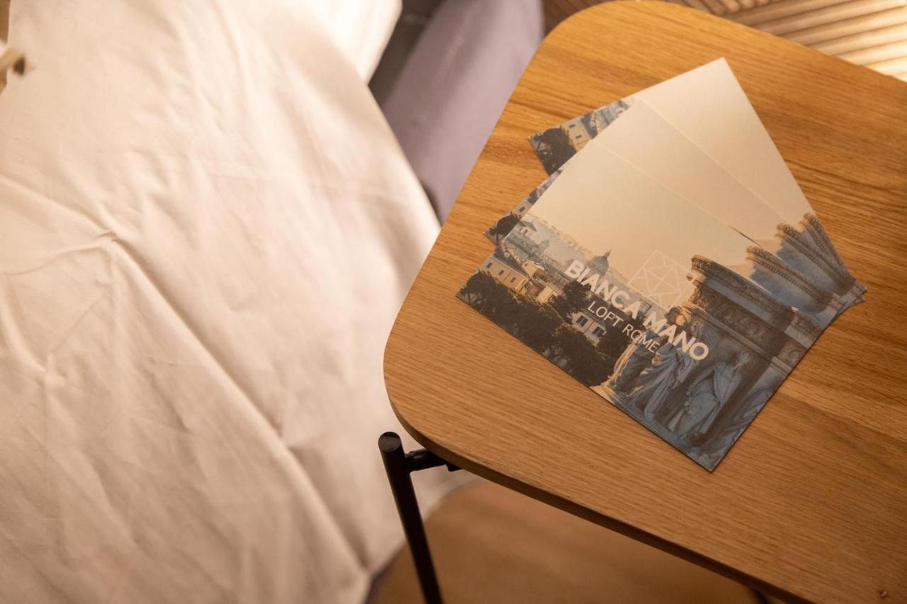 Loft Bianca Mano Lägenhet Rom Exteriör bild